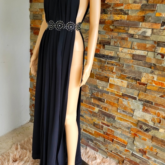 Black High Slit Sexy Dress - Picture 5 of 7